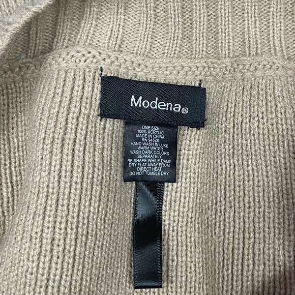 Modena Chic One Size Crew Neck Knit Pullover Cape in Light Caramel Tan - Picture 8 of 8